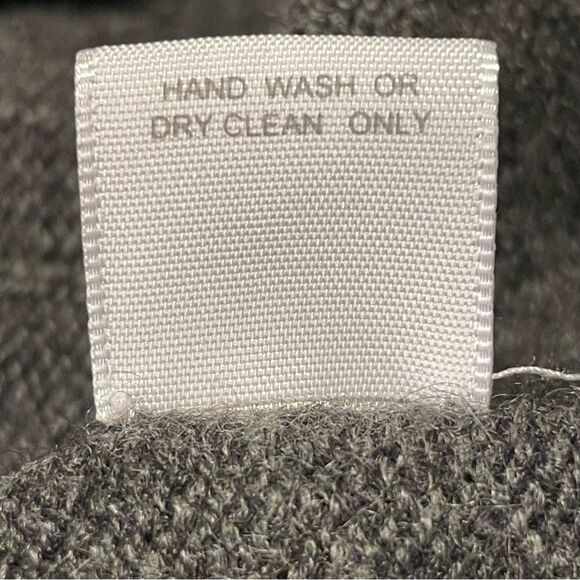 SEATON Cashmere Seahorse Varsity Cardigan in Gray‎ and White - Picture 6 of 6